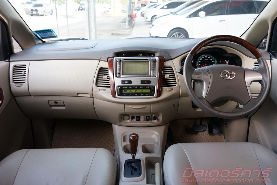 2011 TOYOTA INNOVA 2.0 V ( 8050 ) 13