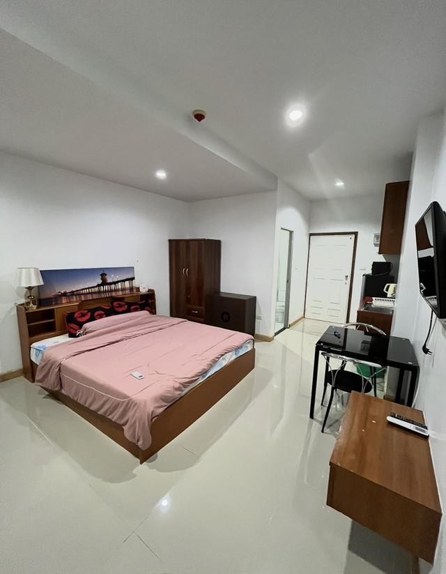 🏠 คอนโด The Bell Condominium ฉลอง — ให้เช่า/ขาย  📍 ทำเล: ฉลอง ภูเก็ต  * เลยวัดฉลองไปเล็กน้อย * ตรงข้ามทางขึ้นเขาพระใหญ่ 10