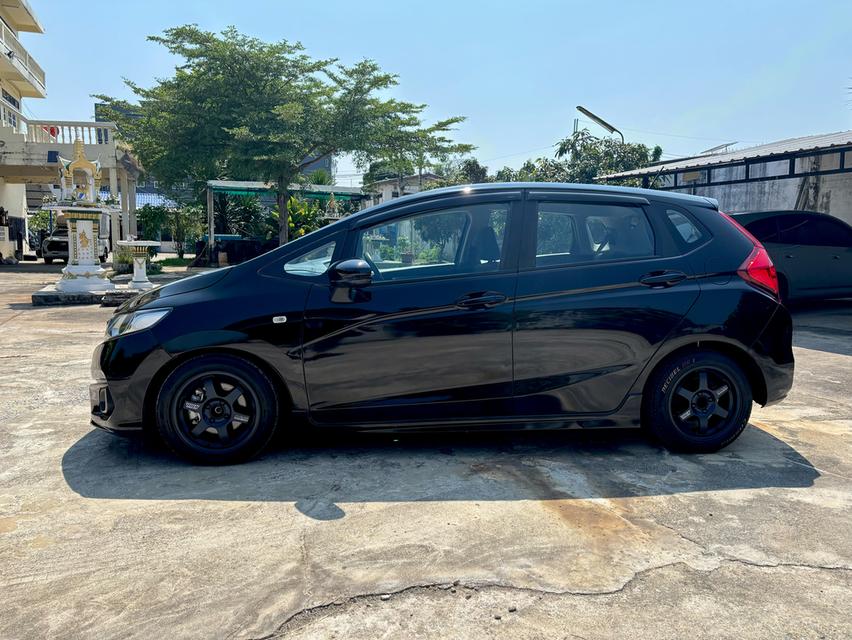 Honda Jazz ปี2016 มือสอง รูปที่ 3