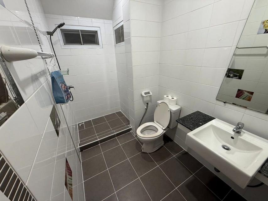 หมู่บ้านทรอปิคอล วิลเลจ 1 เมืองพัทยา บางละมุง ชลบุรี ขายบ้านเดี่ยว 52 ตารางวา 3 ห้องนอน 2 ห้องน้ำ 10