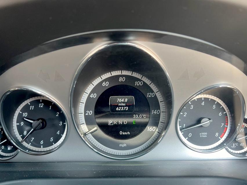 BENZ E200 1.8 CGI COUPE ปี 2013 9