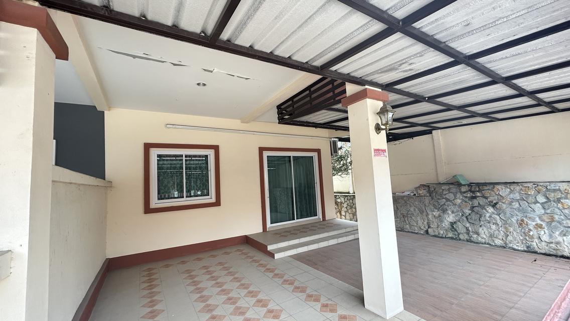 ทาวน์เฮาส์ชั้นเดียว ใกล้นิคมอุตสาหกรรม อีสเทอร์นซีบอร์ด 2