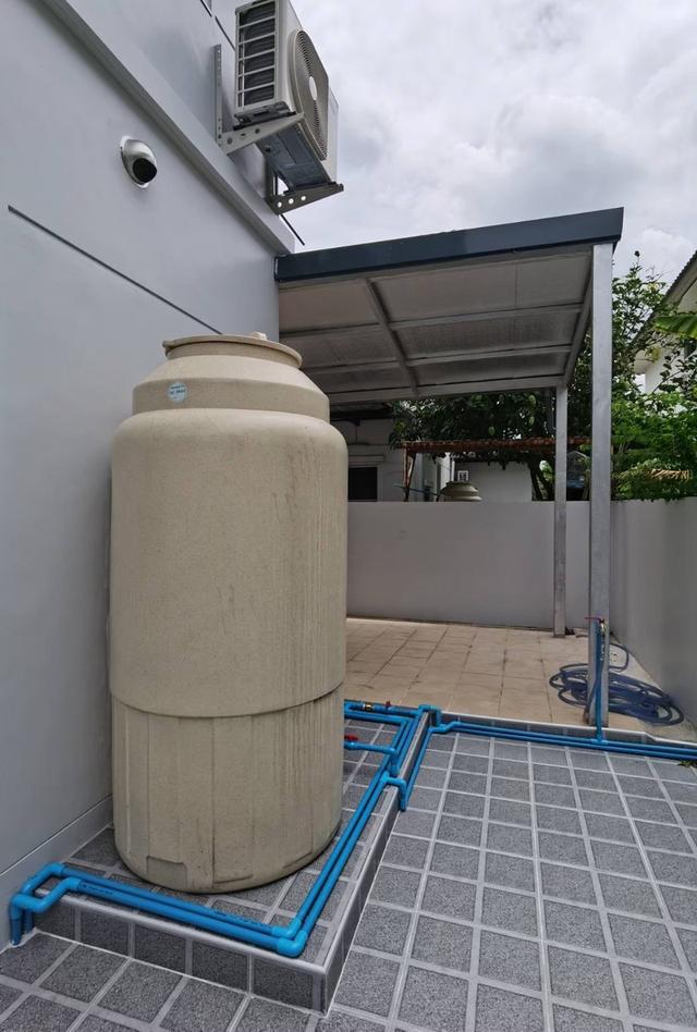 ให้เช่าบ้านเดี่ยวอินนิซิโอ1รังสิต-คลองสาม  ✅บ้านรีโนเวทใหม่  ลักษณะที่ดิน 51 ตร.ว. 3ห้องนอน | 2ห้องน้ำ |  1ห้องครัว | 2ที่จอดรถ 3