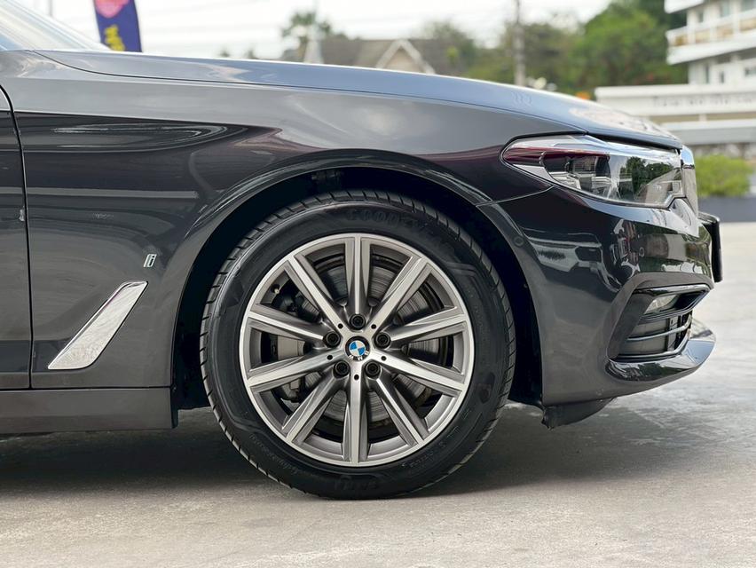 BMW SERIES 5, 530e 2.0 ELITE ปี 2019 โฉม G30 ปี17-24 สีเทา Plug-in Hybrid รูปที่ 17