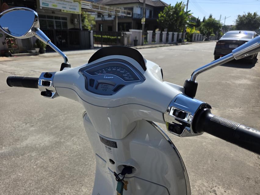 Vespa sprint 150 ปี 2023 20