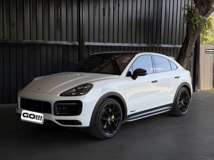 Porsche CAYENNE 3.0 HYBRID COUPE