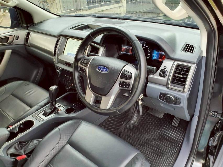 #FORD EVERREST 2.2 TITANIUM 2WD ปี 2017 สีดำ✔️เกียร์ A/T #มีประกันชั้น1  ราคา 499,000 บาท สอบถาม 085 337  55  37 8
