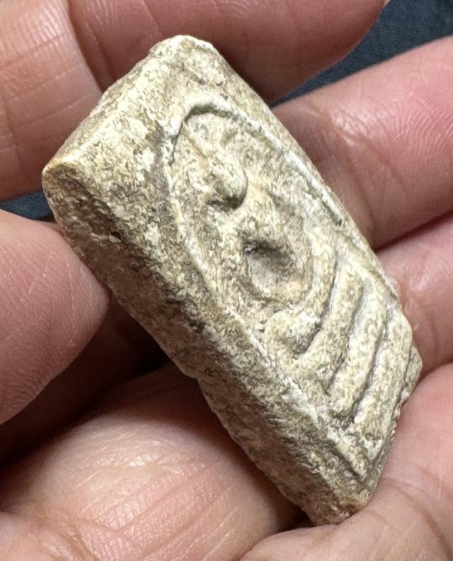 พระสมเด็จบางขุนพรหมอกครุฑ