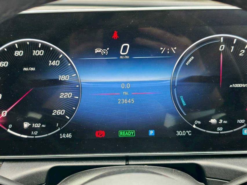 2023 Mercedes Benz C350e AMG รถหรูสภาพใหม่ ไมล์น้อยมาก เหมือนได้รถใหม่ แต่ประหยัดไปถึง 50%เลยครับ รูปที่ 17