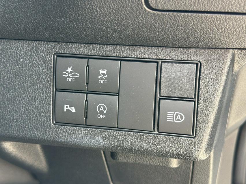 TOYOTA YARIS ATIV Premium CVT FWD 1.2 2022 11
