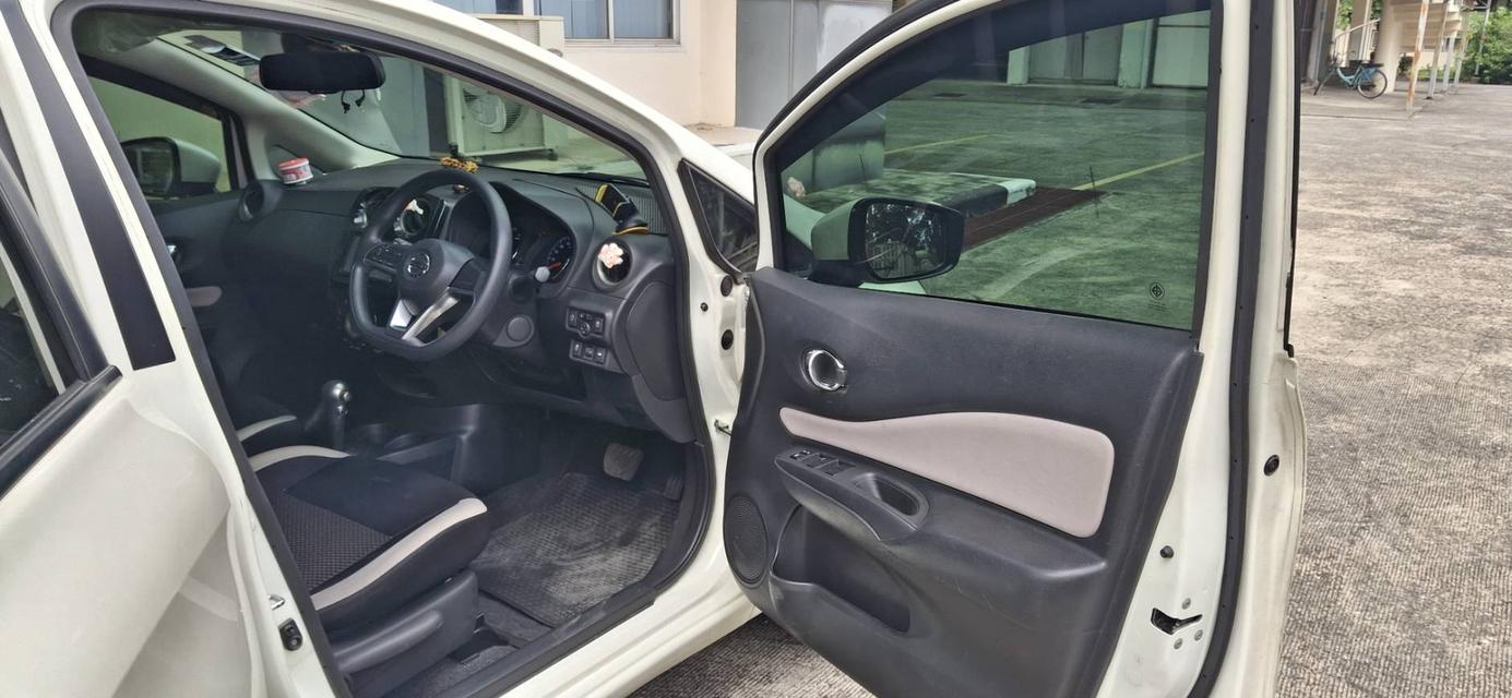 รถยนต์นิสสันมือสอง ปี 2017 2