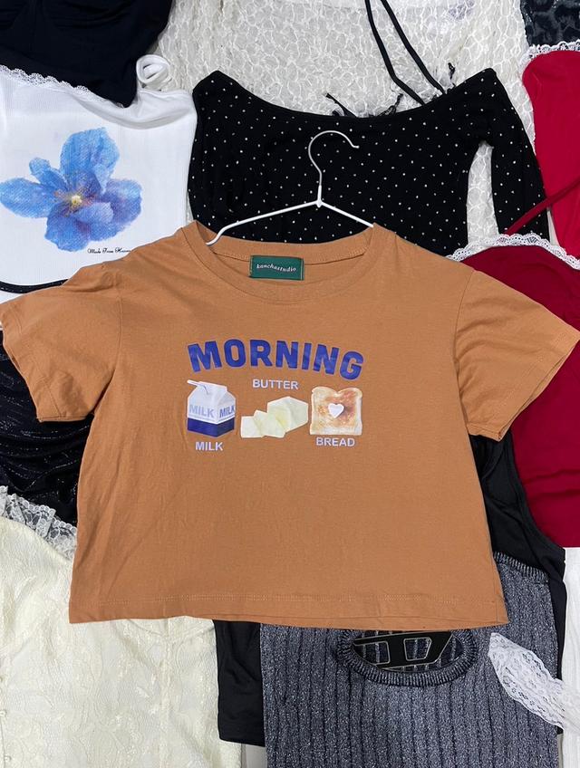 เสื้อผ้ามือสอง 5