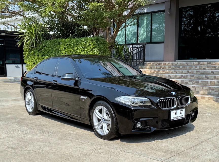 2016 BMW 520D MSPORT F10 LCI รถมือเดียวออกป้ายแดง รถวิ่งน้อย เข้าศูนย์ทุกระยะ ไม่เคยมีอุบัติเหตุครับ