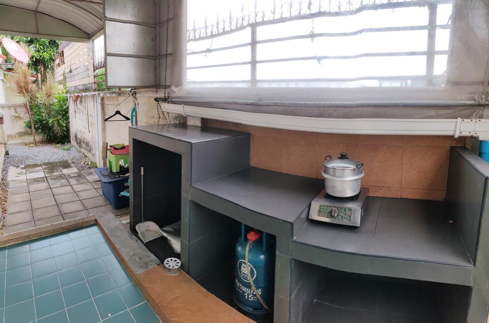 บ้านเดี่ยว 2ชั้น 3นอน 3น้ำ ทำเลรถไฟฟ้า 15