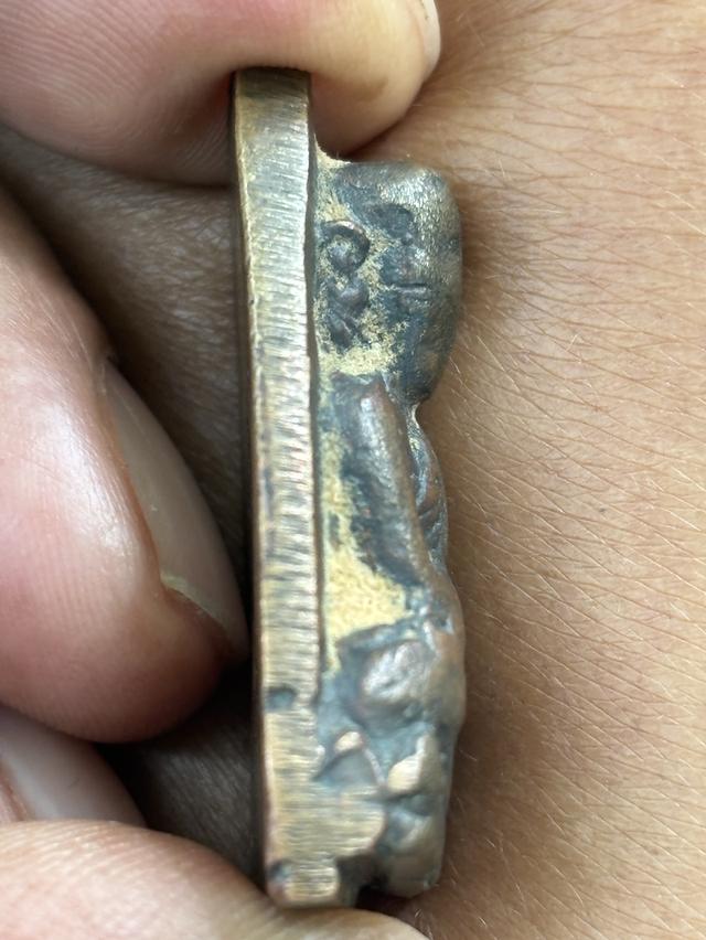 หลวงพ่อทวด2505 หลังเตารีด