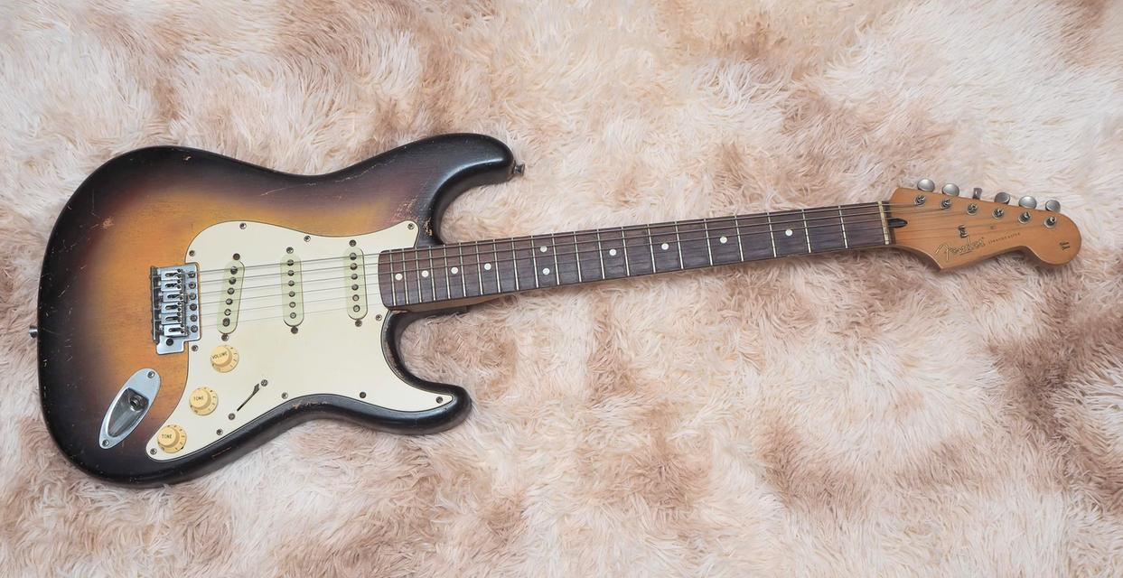 ขาย Fender ประกอบร่าง Partscaster