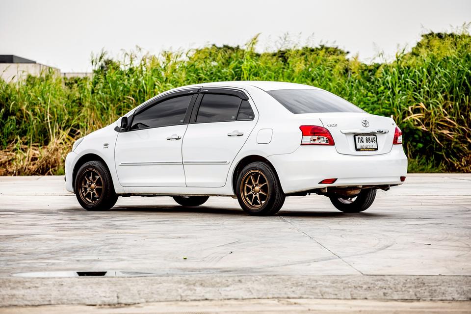 Toyota Vios 1.5E ปี 2009 เกียร์ออโต้ สีขาว   9
