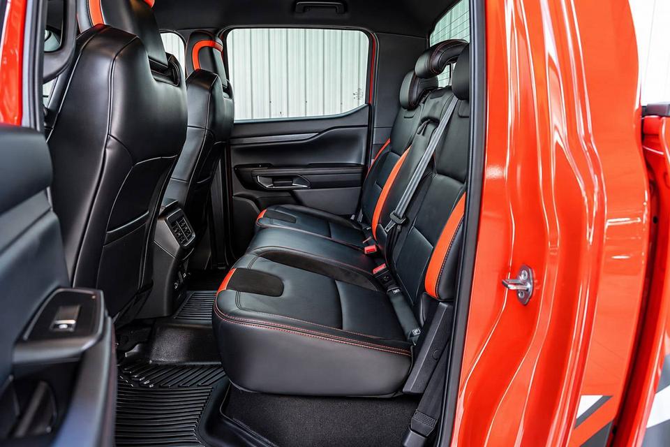 #FORD RANGER, 3.0 RAPTOR ECO BOOST 4WD ปี 2022 จด 2023 สีส้ม โฉม DOUBLE CABรถบ้าน มือเดียวป้ายแดง รูปที่ 12