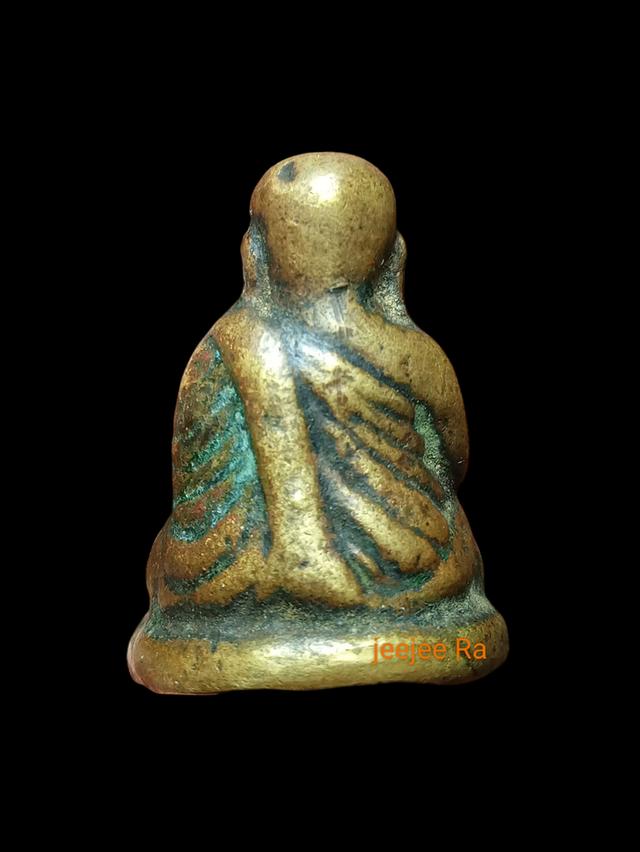 หลวงพ่อเงินวัดบางคลานเก่าล้างหิ้ง 2