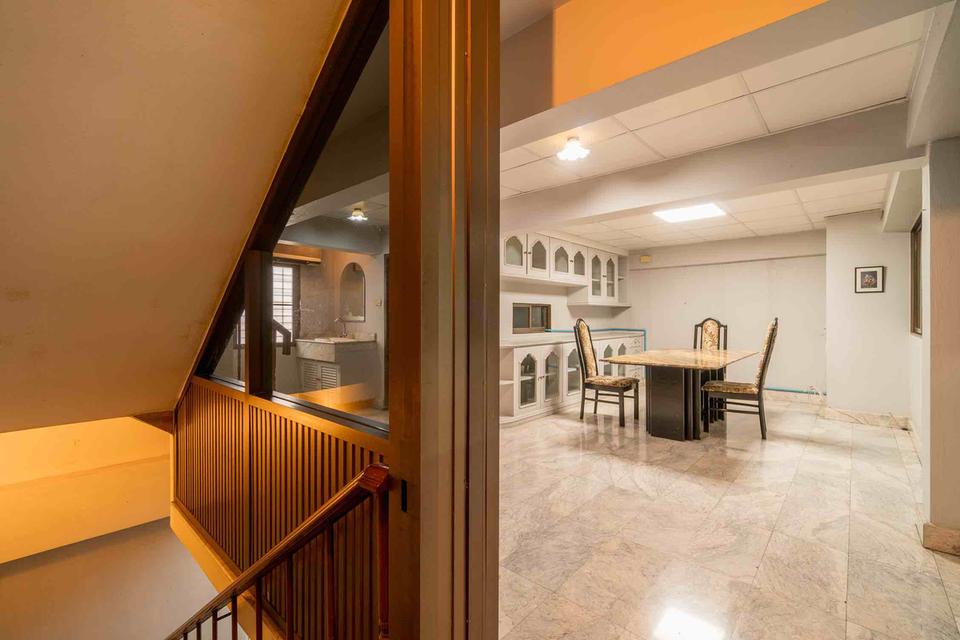 ให้เช่าอาคารพาณิชย์ พระราม 3 ทำเลดี เหมาะทำ Home Office / ออฟฟิศบริษัท / โชว์รูม / คลินิก / สตูดิโอ 6