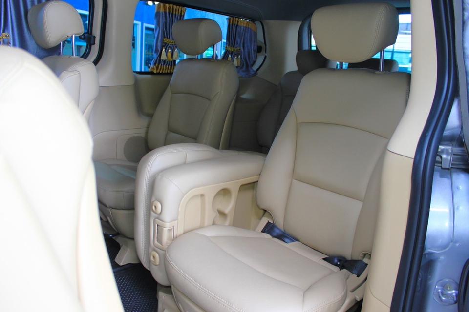 รหัสรถ JRS3950 Hyundai H1 Touring 2019 11