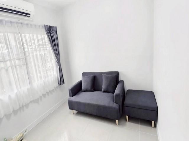 HR 10536 ให้เช่าบ้านแฝด 2ชั้น 3ห้องนอน หมู่บ้านเดอะ วิลเลจ เอ็กซ์คลูซีฟ บางนา กม.10 พร้อมอยู่ ใกล้เมกะบางนา 6