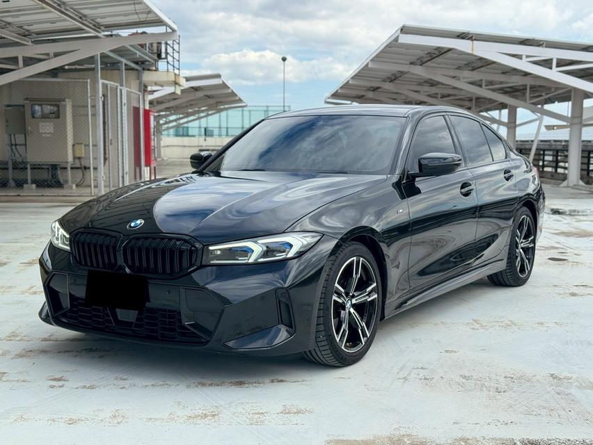 BMW 320d M Sport LCIปี 2023 ไมล์ 25,xxx km