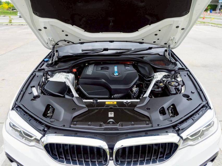 BMW 530e 2.0 M Sport Plug-in Hybrid ปี 2018 19
