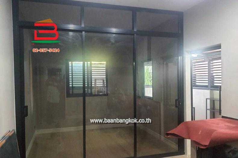 บ้านเดี่ยว เนื้อที่ 50 ตรว. ซอยอัศวิน (ใกล้Mini Big คู้คลอง9) ถนนไมตรีจิต-คลองเก้า แขวงคลองสิบ เขตหนองจอก 10