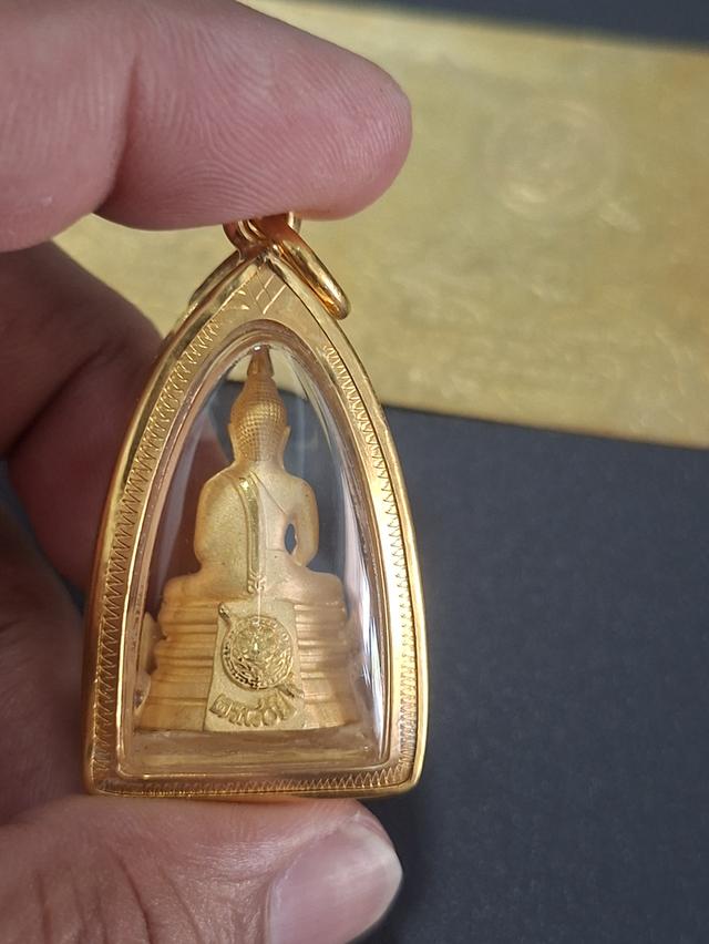พระเครื่อง หลวงพ่อโสธร กรมตำรวจ 80 ปี พร้อมบัตรการ์ดแข็ง รูปย่อยที่ 3