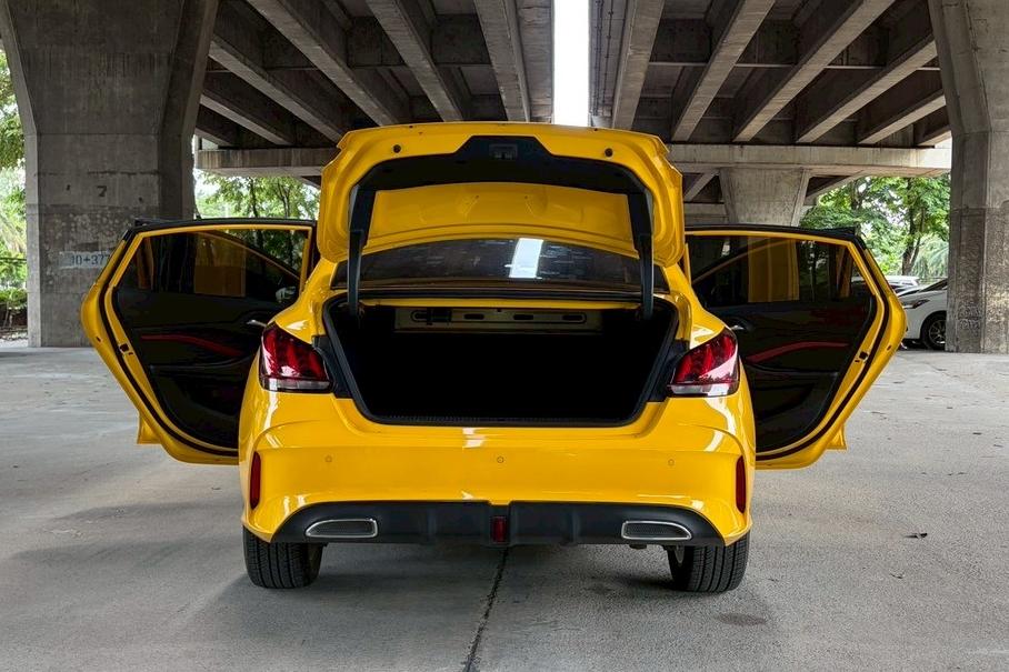 2023 MG MG5 1.5 D+ Sunroof AT รถสวย มือเดียว ป้ายแดง รูปที่ 8