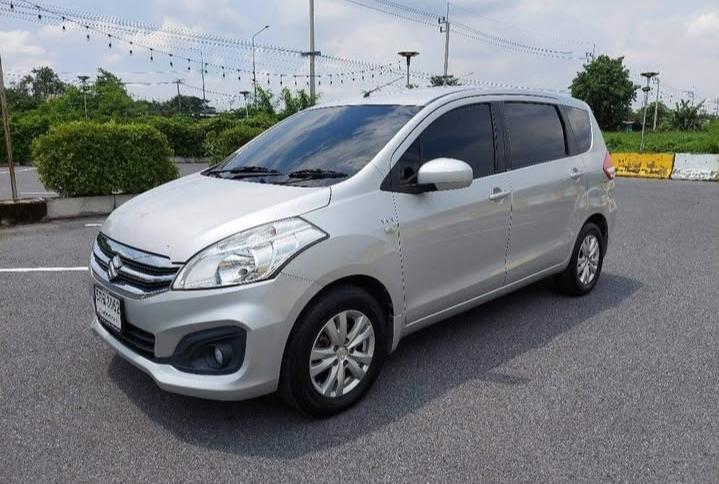 Suzuki Ertiga ปี 2015 4