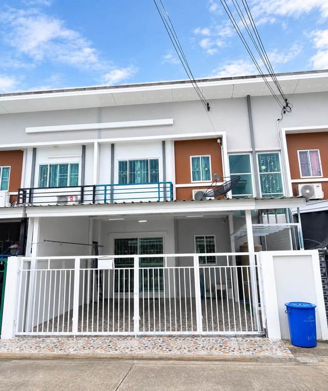 ทาวน์เฮ้าส์🏡 ขายทาวน์โฮม โครงการ Lio รัตนาธิเบศร์–เวสต์เกต💰 ราคา 2.19 ล้านบาท | เจ้าของขายเอง❌ ไม่รับนายหน้า✨ บ้านทำเลดี ใกล้แหล่งชุมชน 1