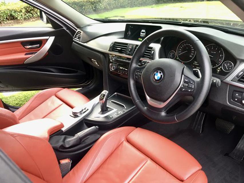 BMW SERIES 3, 320i M SPORT 6