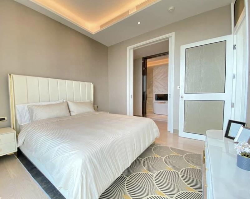 The residence at Mandarin - Luxurious 2 bedroom condominium for rent in Bangkok near iconsiam department store 4