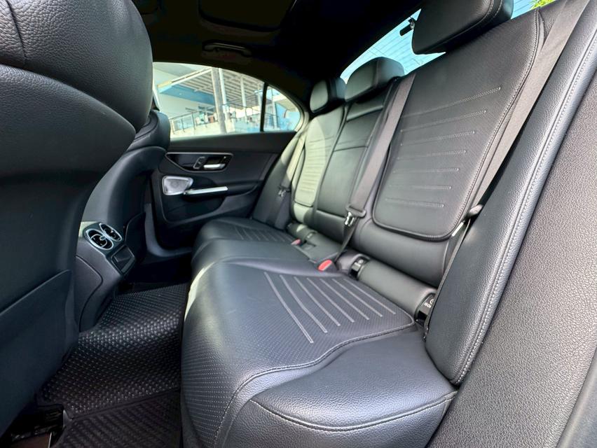 Mercedes Benz C220d AMG Dymanic w206 ปี 2022 ไมล์ 57,xxx km 18