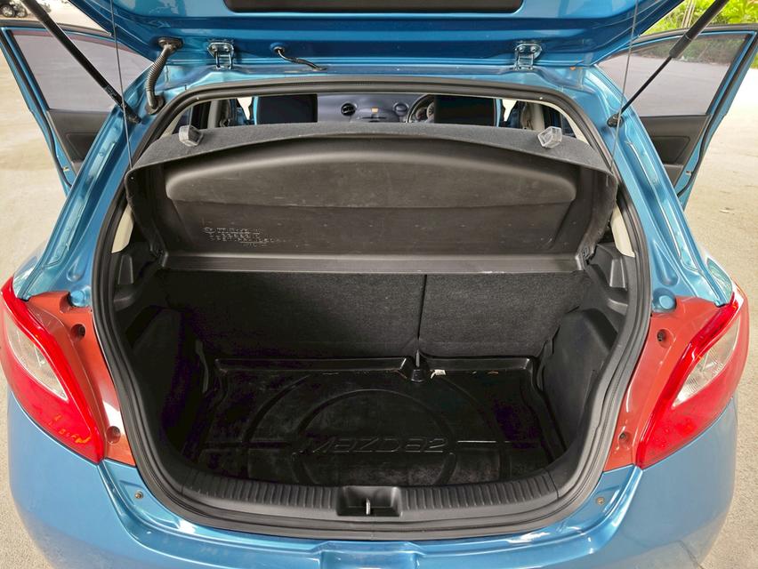 Mazda 2 1.5 Spirit Sport AT ปี 2012 16