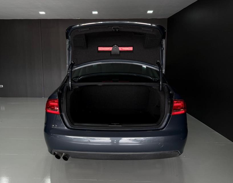 AUDI A4 B8 ปี 2008 รถเก๋งที่หรูหรา โดดเด่นด้วยดีไซน์ 9