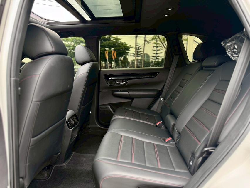 NEW Honda CR-V e:HEV RS 4WD  TOP. สีขาว  ปี 2023. 17