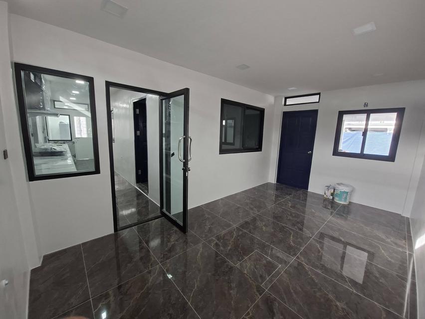 บ้านให้เช่า ซอย วชิรธรรมสาธิต 55 สุขุมวิท 101/1 Renovate ใหม่ พื้นที่เยอะมากๆ 8