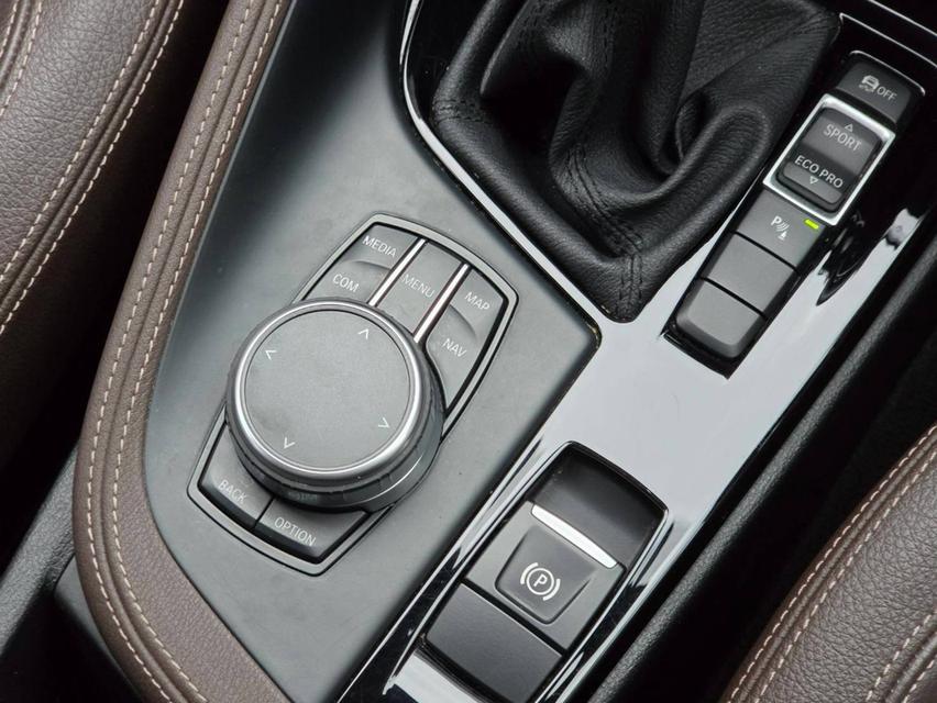 BMW X1 18d Xline ปี2019 (F48) ใครหาดีเซลประหยัด ดูแลง่าย เชิญมาจับจองครับ มือเดียวป้ายแดง ประวัติดีมาก ดูแลมาอย่างดีใหม่มาก !! รูปที่ 10
