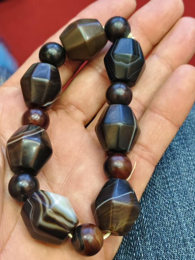 สร้อยข้อมือหินโมรา ลูกปัดอาเกตสีกาแฟ(Banded Agate Bracelet) รูปที่ 4