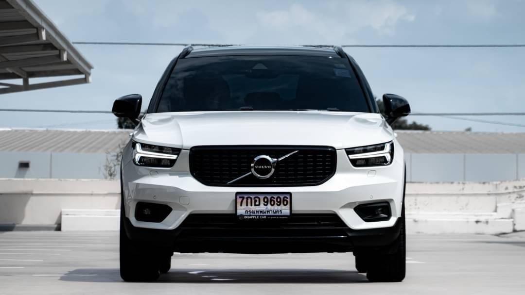 Volvo XC40 T5 R-Design AWD ปี 2019/20 สีขาว รหัส BAC9696 2