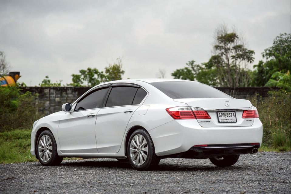 Honda Accord 2.0 E AT 2017 รถสวย พร้อมขับ 18