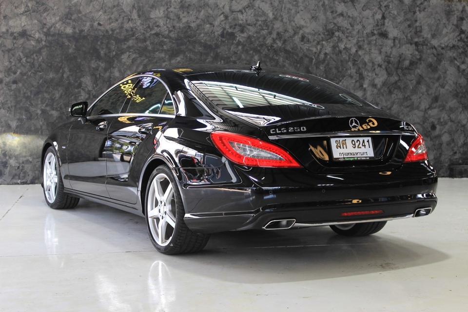 รหัสรถ JRS9241 หล่อขนาดนี้จะอดใจไหวหรอ กับ Benz CLS 250CDI 2012 6