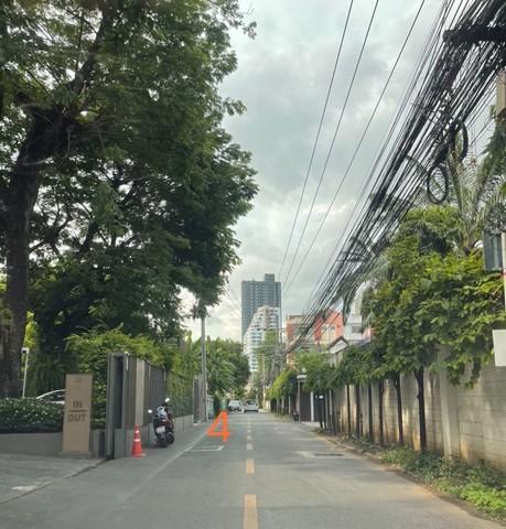 ที่ดิน ที่ดิน สุขุมวิท 49 ทองหล่อ 25 ราคาดีๆ