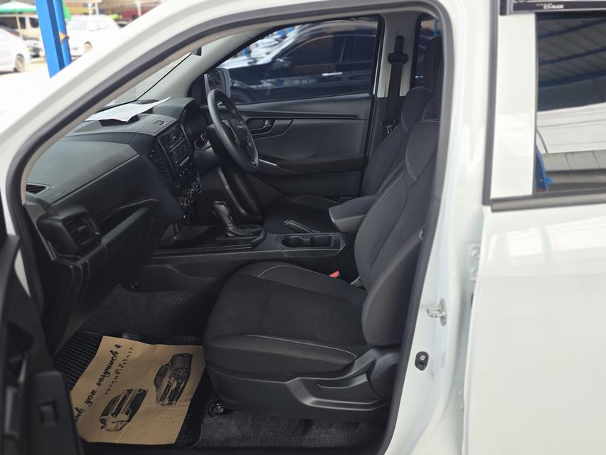 ปี 2023 #ISUZU #DMAX 1.9 S #4ประตู เกียร์ออโต้ (#4ขก6434กทม.) *เลขไมล์ 43,xxx km.สีขาว รูปที่ 10