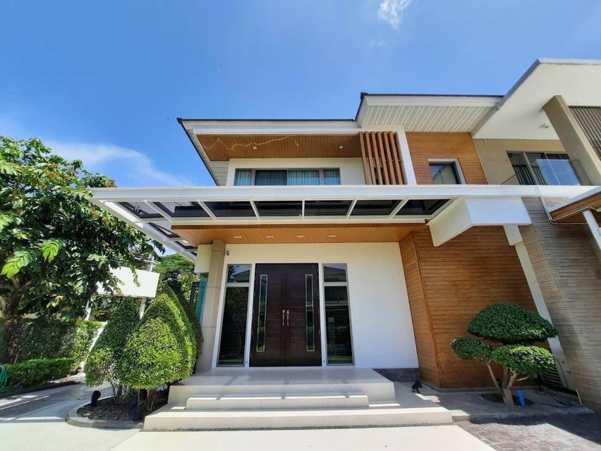 ขายบ้านเดี่ยว  หมู่บ้าน เพอร์เฟค มาสเตอร์พีซ แจ้งวัฒนะ (ตรงข้ามโรงเรียนนานาชาติ SISB นนทบุรี) หลังใหญ่ 436 ตรม 2