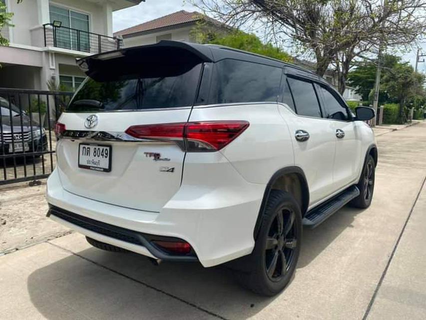 TOYOTA FORTUNER 2.8 TRD 4WD ปี2016 3
