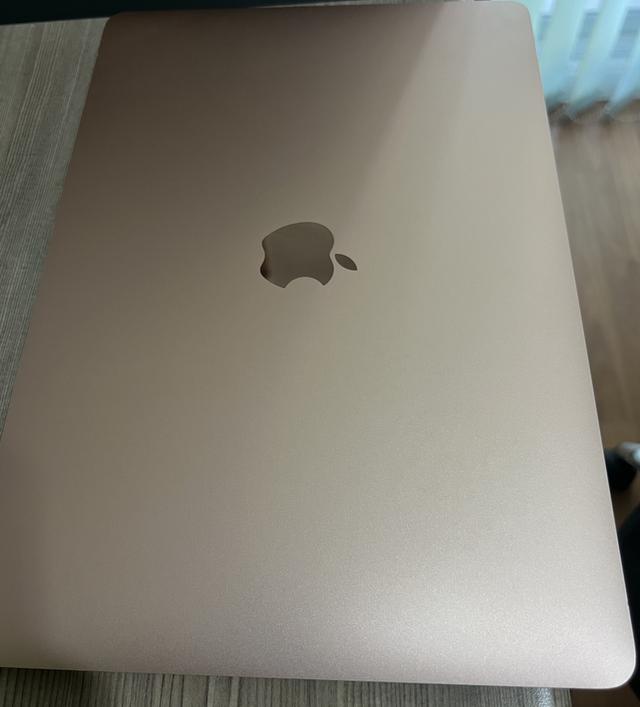 macbook air 2020